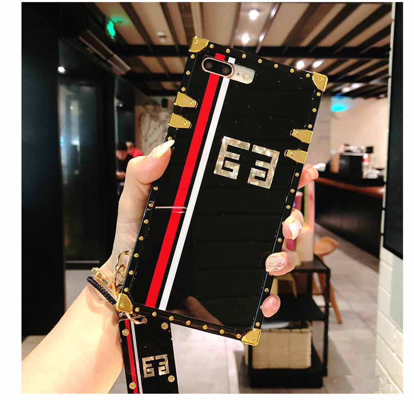 トランク型 GIVENCHYカバー アイホン11pro