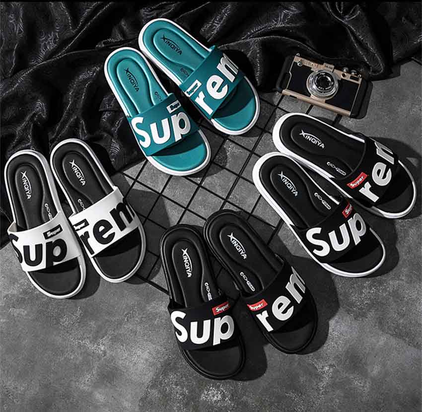 Supreme スリッパ 夏用