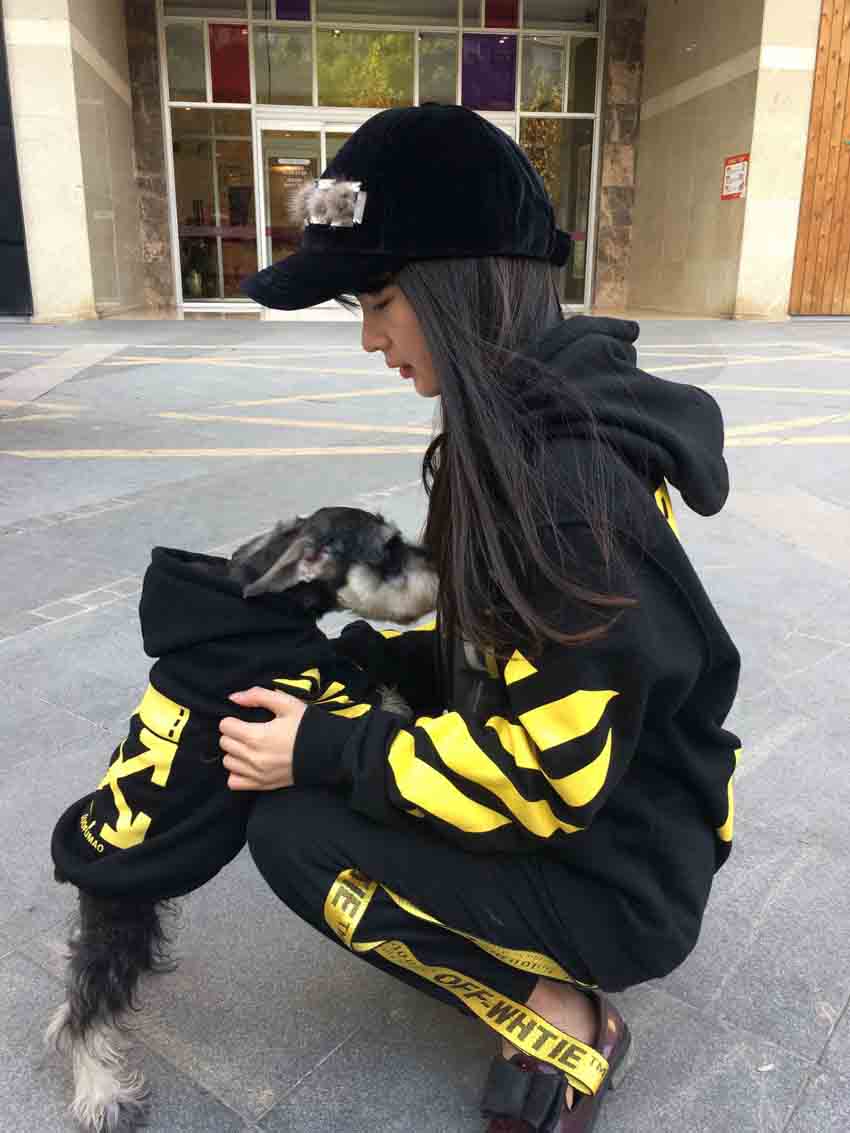 オフホワイト 犬と親子服 可愛い ワンちゃんとペアルック Off White 犬とのペアルック 洋服 お飼い主とお揃い ブランド