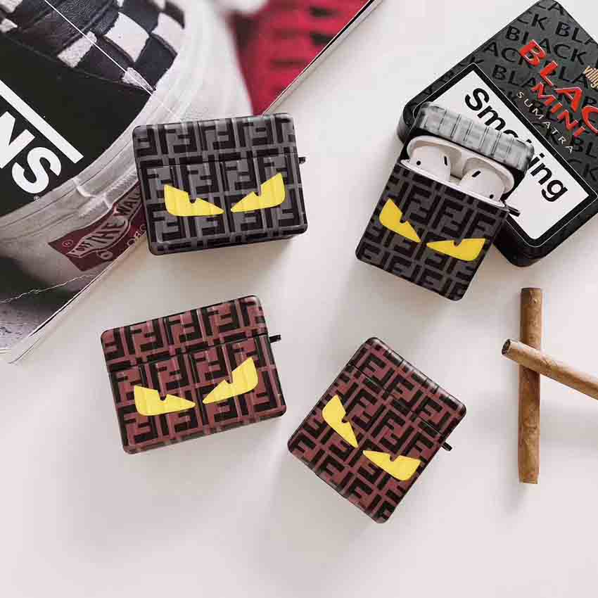 FENDI ヘッドホンケース かわいい