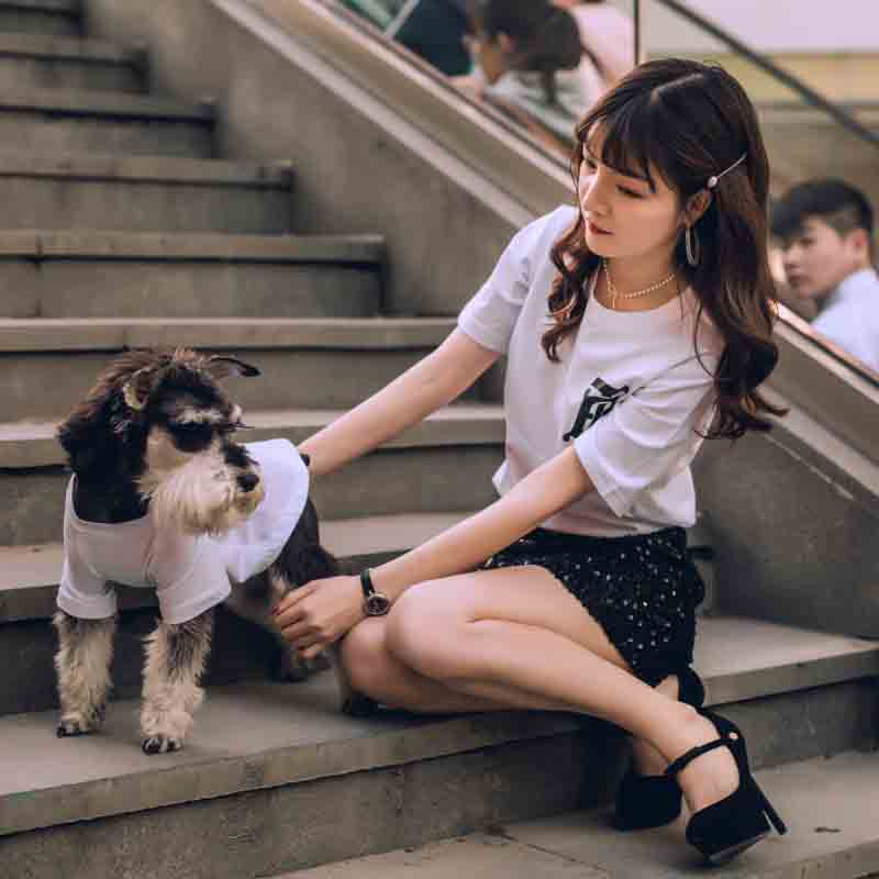 Burberry 犬と親子服 Tシャツ