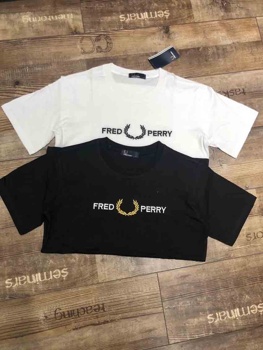 FRED PERRY ティーシャツ 男