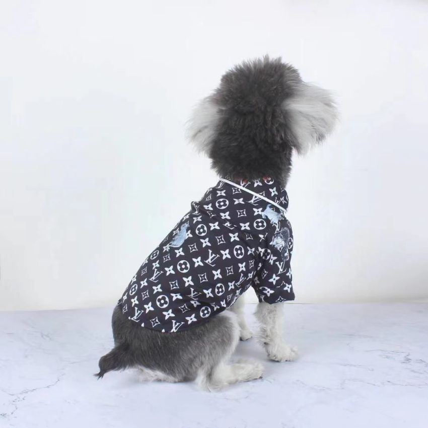 Louisvuitton ペットウェア 犬シャツ
