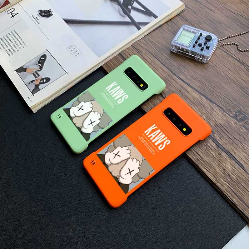 カウズGALAXY S20/S10 PLUSケース 薄型