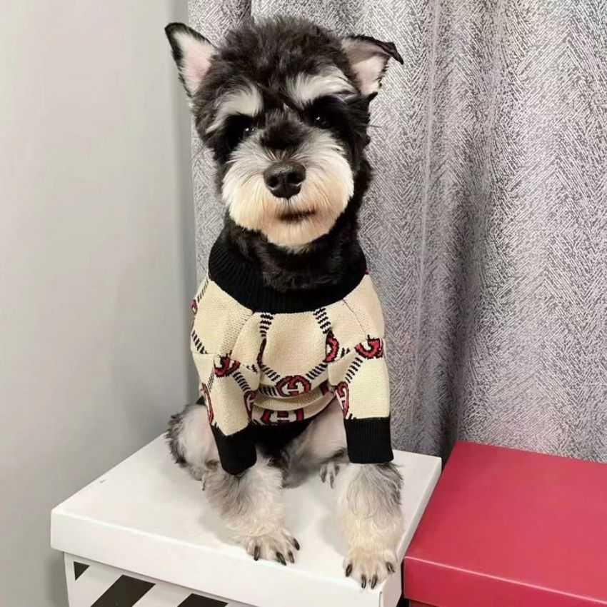 ブランド 犬ニットセーター