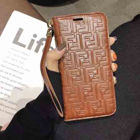 FENDI アイフォン11 プロ手帳ケース レザー フェンディ iPhone 11/Xs FENDI アイフォン11 プロ手帳ケース レザー フェンディ iPhone 11/Xs