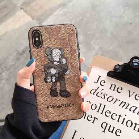 Kaws Coach アイフォンxs マックスケース パロディ風 Iphonexr テンエスかばー コーチ カウズ キャラクター Kaws Coach アイフォンxs マックスケース パロディ風 Iphonexr テンエスかばー コーチ カウズ キャラクター